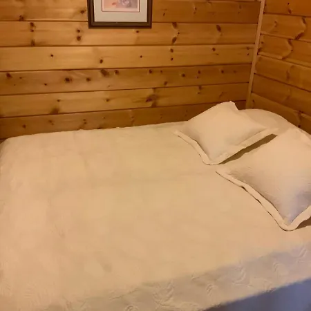 Saunaharju 5 Jaerven Rannalla *