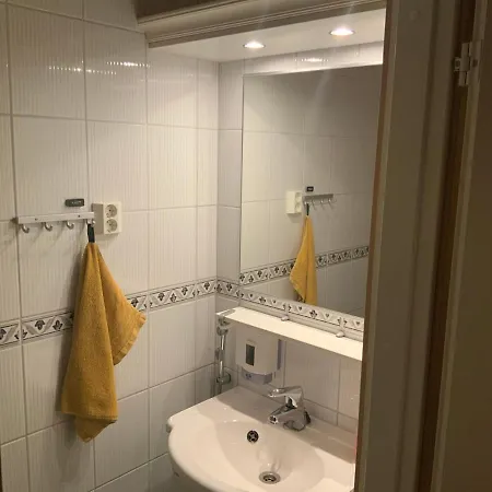 Saunaharju 5 Jaerven Rannalla